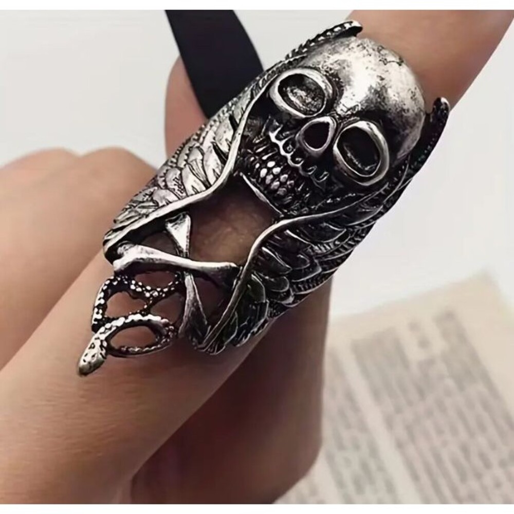 MENS Ring Antique Silver tone Skull Wings Snake Size 11 Rings